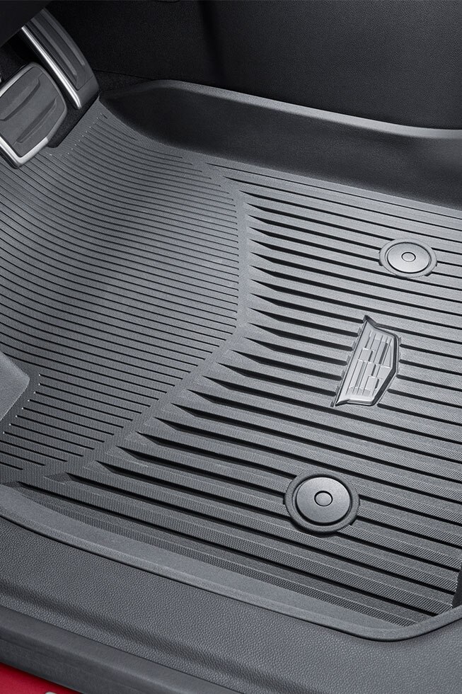 Tapete de vinil rígido negro con logo Cadillac para tu nueva SUV compacta, XT4 2025