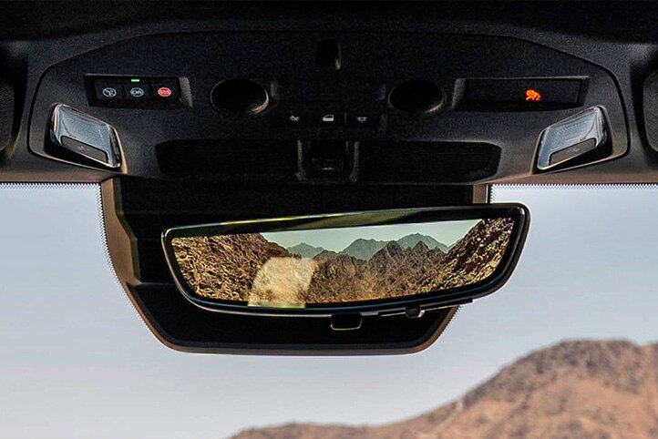 Hummer EV SUV 2025 conectividad