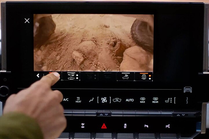 Hummer EV SUV 2025 seguridad